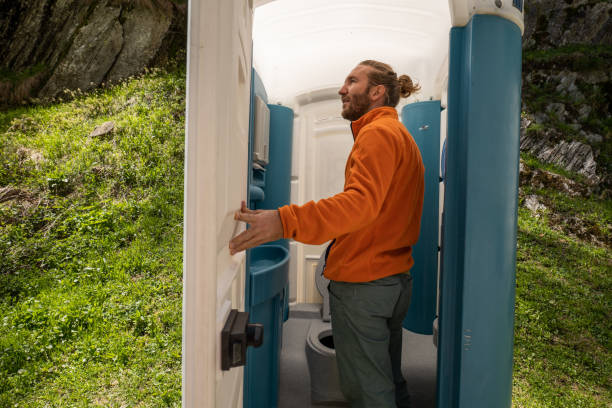 Best Portable restroom trailer rental  in Mahnomen, MN